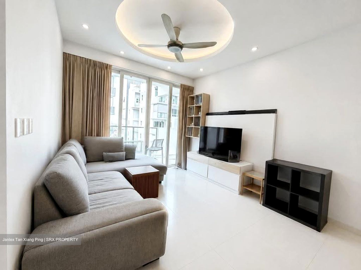 Vacanza @ East (D14), Condominium #612113831